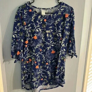 Women’s West Loop top / shirt size XL 3/4‎ sleeves